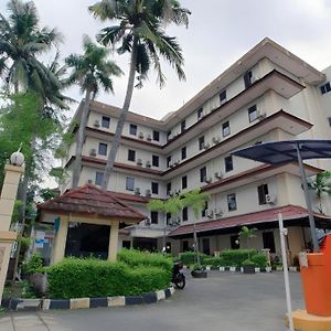 Puri Jaya Hotel